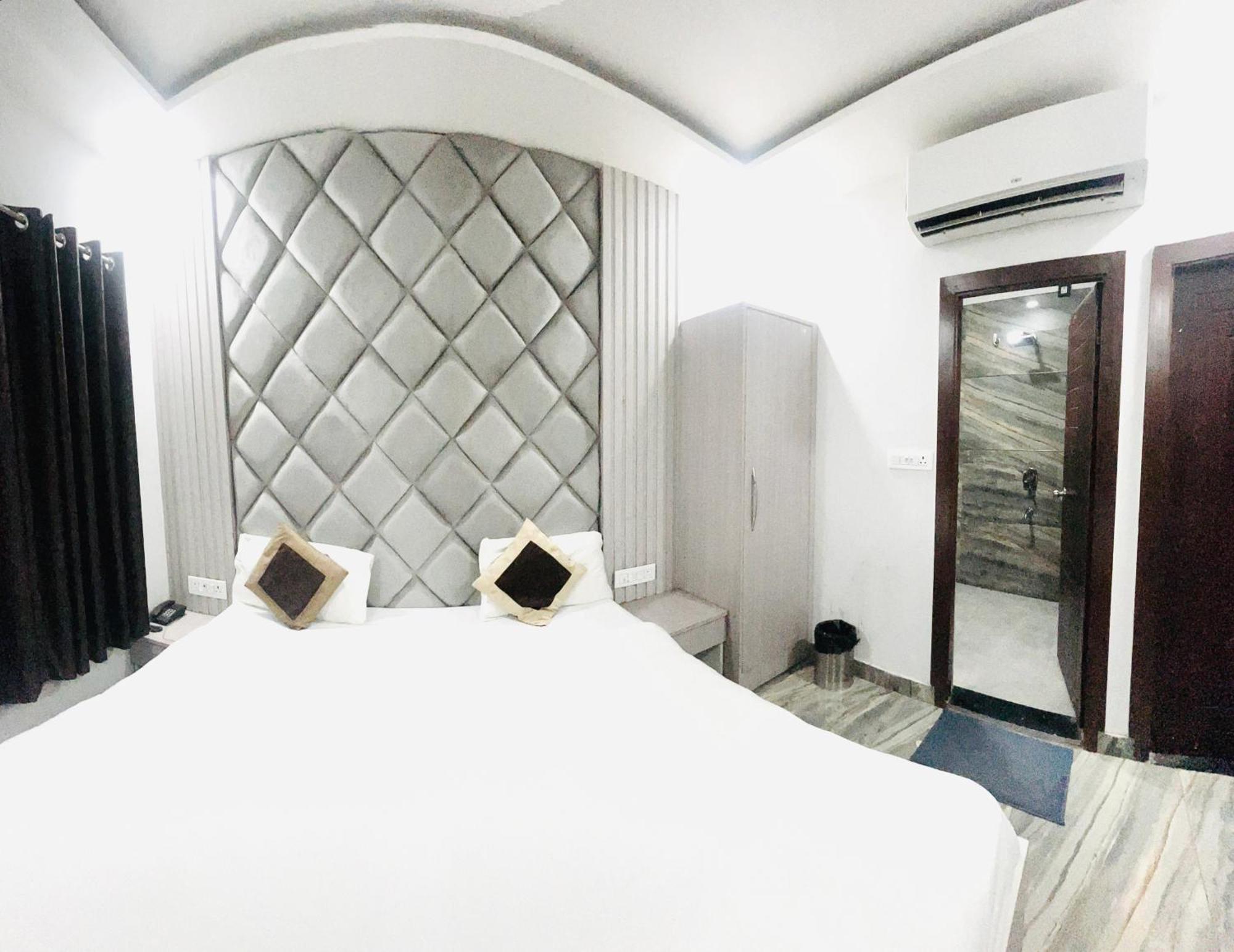 Hotel Green Apple بريلي المظهر الخارجي الصورة