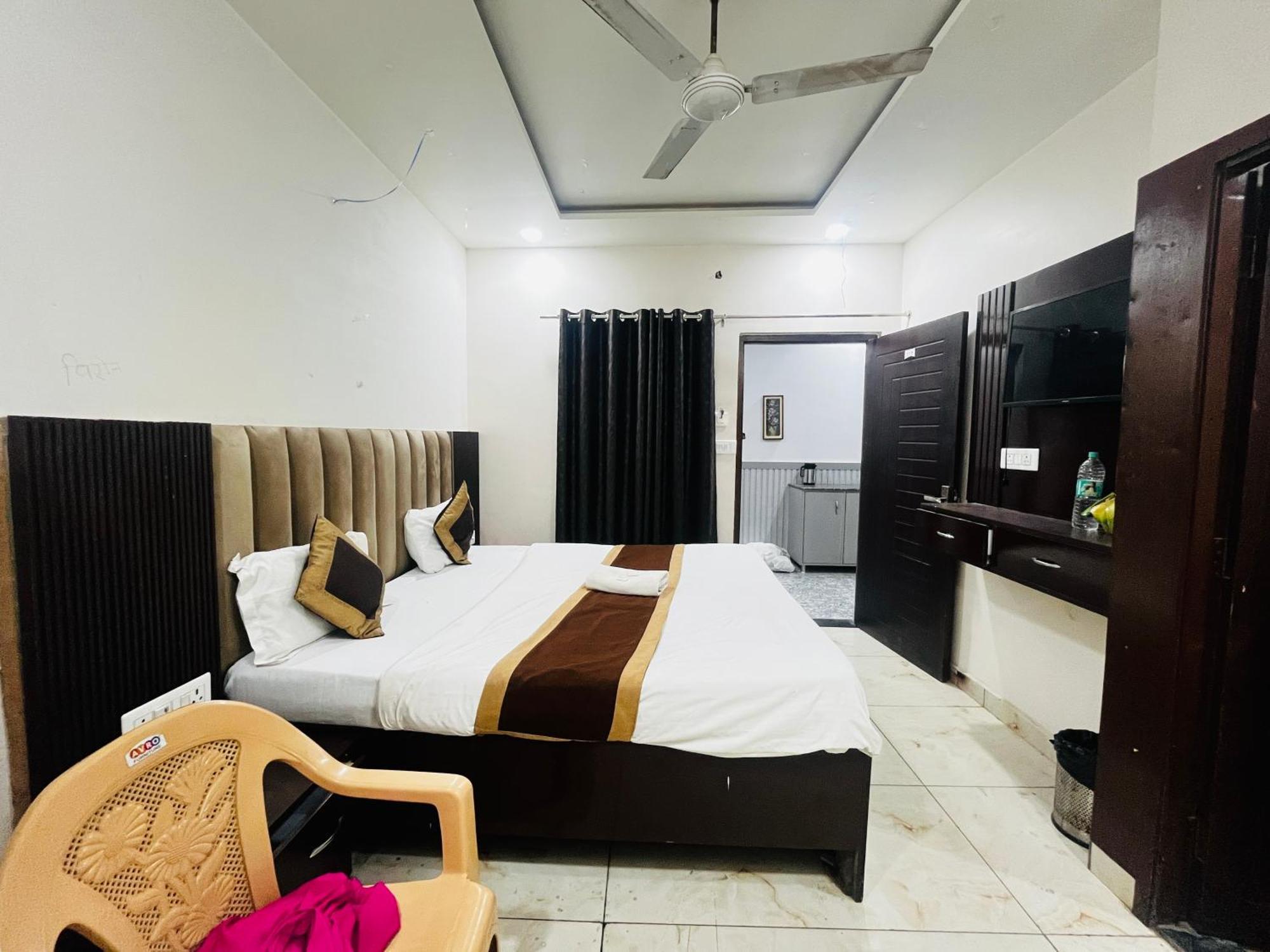 Hotel Green Apple بريلي المظهر الخارجي الصورة